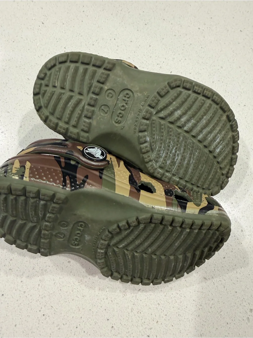 CROCS classic clog